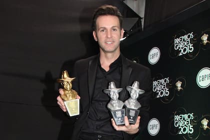 En 2015, Axel se llevó tres premios, entre ellos el Gardel de Oro