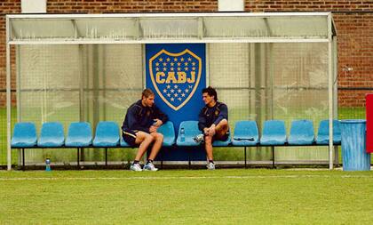 Una charla cuando Martín y Guillermo compartían el equipo azul y oro; Boca los tuvo juntos en 143 partidos, en los que el centrodelantero anotó 103 goles, y el extremo, 28.