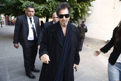 Al Pacino ayer al ingresar al centro cultural
