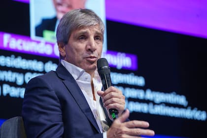 Ayer por la tarde, el ministro de Economía, Luis Caputo, anunció por X la prórroga de la baja en las retenciones para los granos finos