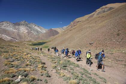 Ayer se inició el trekking de aproximación a Plaza de Mulas