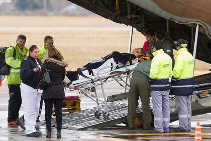 Ayer un avión Hércules de la Fuerza Aérea trasladó a muchos heridos de regreso a Buenos Aires