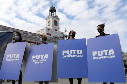 Ayudas económicas, acceso a la vivienda, formación, terapia, trabajo…. Es lo que lo exigimos para las mujeres que están en prostitución"