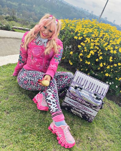 Azul Carrizo se convirtió en una de las cantantes de la música tropical más queridas en Argentina, Chile y Perú