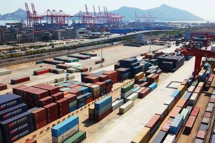 China ha otorgado o prometido cientos de millones de dólares en préstamos o subvenciones para la construcción de infraestructura.