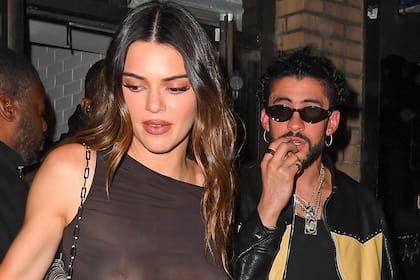 Aunque en su nuevo disco hay canciones que hablan de desamor y nostalgia, Bad Bunny dejó claro que estas no están dirigidas exclusivamente a su expareja Kendall Jenner (Foto Archivo)