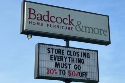Badcock se retira después de 120 años de historia