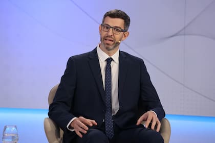 Baenas (Universidad Siglo 21): "Hay que buscar el equilibrio entre la desinformación y la sobreinformación”