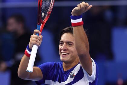 Báez y un festejo tras la victoria sobre el francés Hugo Gaston en el ATP Finals Next Gen ATP en Milán, Italia