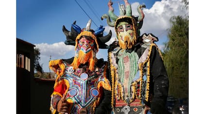 Bajada de los diablos de Uquía