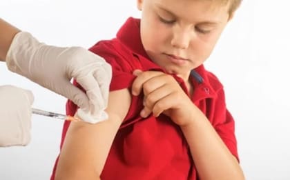 Bajaron los niveles de vacunación infantil en Florida