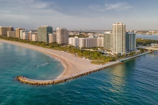 Cómo Miami se convirtió en un imán para los millonarios que huyen del alcalde socialista en Nueva York