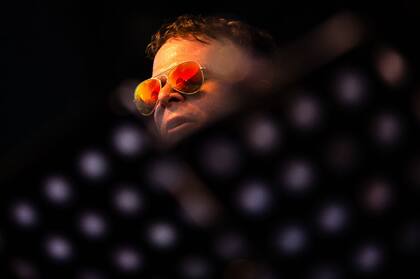 Baltazar Comotto, guitarrista de Spinetta, presente en el Konex.