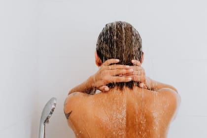 Bañarse puede causar consecuencias en la salud (Foto Pexels)