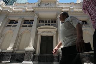 Banco Central Argentino suma reservas y controla liquidez cambiaria