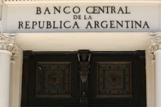 Inflación argentina sería del 22,4% en 2026 y la economía crecería 3,2%: sondeo Banco Central