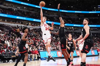 Bandeja agónica de Matas Buzelis sella el triunfo de los Bulls 132-124 ante Houston