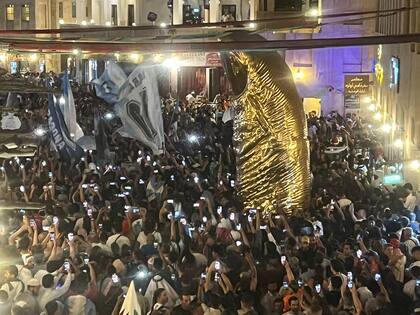 Banderazo argentino en Doha