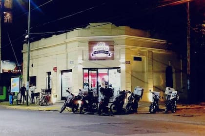 Banfield: entraron a robar a una pizzería y mataron a uno de los dueños