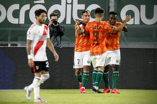 Viejos problemas: dos marcadas falencias de River que Banfield volvió a exponer