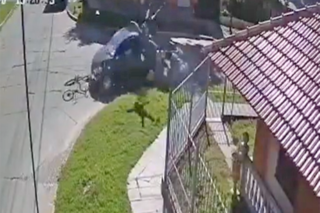 Un automovilista atropelló a un ciclista y abandonó el lugar sin asistirlo