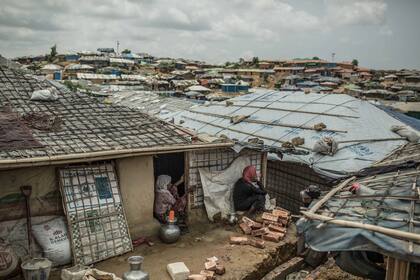 La crisis de los rohingyas en Bangladesh, por dentro