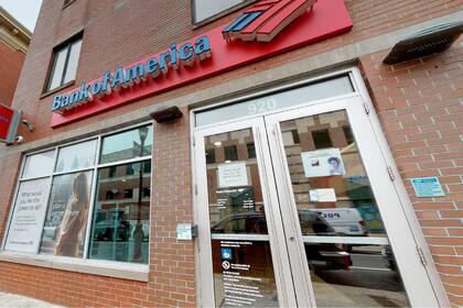 Bank of America permanecerá cerrado el Día de Acción de Gracias (Archivo)