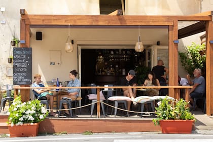 Bar en la zona de el Castillo de la isla de Giglio