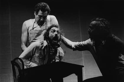 Bar La Costumbre, con Luis Brandoni, en Teatro Abierto 1981