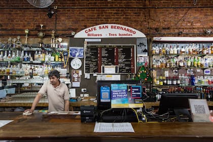 Según su dueña, el emblemático Café San Bernardo comenzó a ser revalorizado tanto por los jóvenes locales como también por los extranjeros
