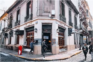 El mítico bar de San Telmo con 41 años de historia que es el preferido de las estrellas internacionales