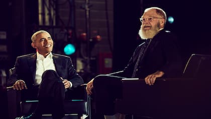 Barack Obama y David Letterman comparten una charla en el primer episodio de No necesitan presentación