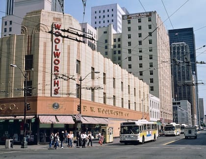 Barbara Hutton era heredera del dueño de las tiendas Woolworth, que era su abuelo materno