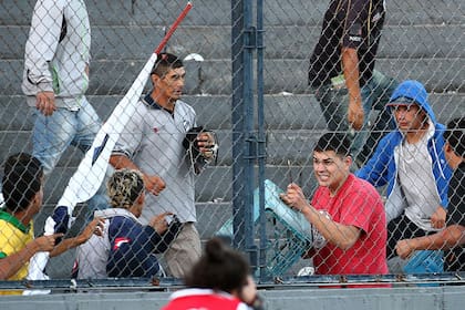 Barbarie en las tribunas de Quilmes