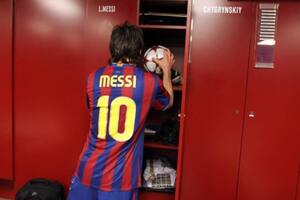 Barcelona subasta el locker que utilizó Messi en su estadía en el club