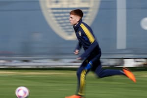 Almirón sorprendió con una ausencia de peso y uno que pide pista en la defensa, a dos días del partido con Palmeiras