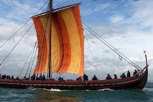 Construían una ruta y descubrieron los restos de un colosal barco vikingo