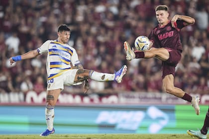 Bareiro se estira, pero la pelota parece quedar en los pies de Marcich