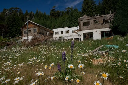 Bariloche 01/12/22 Hotel de Parques Nacionales en Mascardi. La ocupacion mapuche que mantenia la comunidad Lafken Winkul Mapu fue desalojada hace 2 meses.