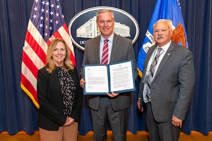 Barnes advirtió que las restricciones estatales permiten la liberación de delincuentes reincidentes que afectan a la comunidad