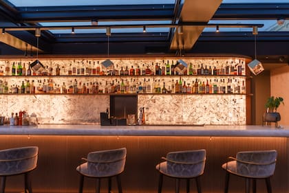 Barra del Charlie's Rooftop