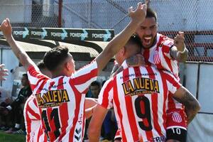 Barracas derrotó a Dálmine y ahora jugará la final por el ascenso a primera, frente a Tigre