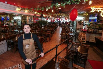 Barrera estimó que el 80% de sus clientes dejaron de acudir tras la circulación de la información falsa (Nj)