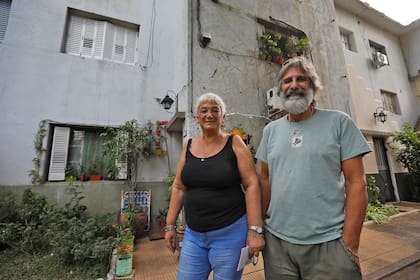 Mario Estévez y Miriam Belondi, vecinos del barrio