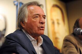 Fin de la intervención del PJ: desplazan a Barrionuevo y vuelve Gioja