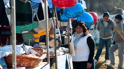 Barrios de Pie tiene una feria de microemprendedores en González Catán
