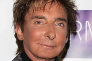 Barry Manilow, sobre su “tardía” salida del clóset: “A nadie le importó un comino”