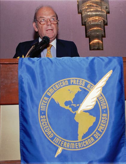 Bartolomé Mitre en una disertación en la Sociedad Interamericana de Prensa (SIP) en Panamá (1997)