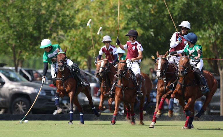 Copa República Argentina de Polo: La Natividad y Bartolomé Castagnola les ganaron a Ellerstina La Zeta y Nicolás Pieres