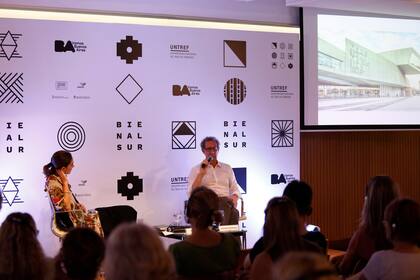 Las jornadas previas a la Bienalsur continúan esta tarde